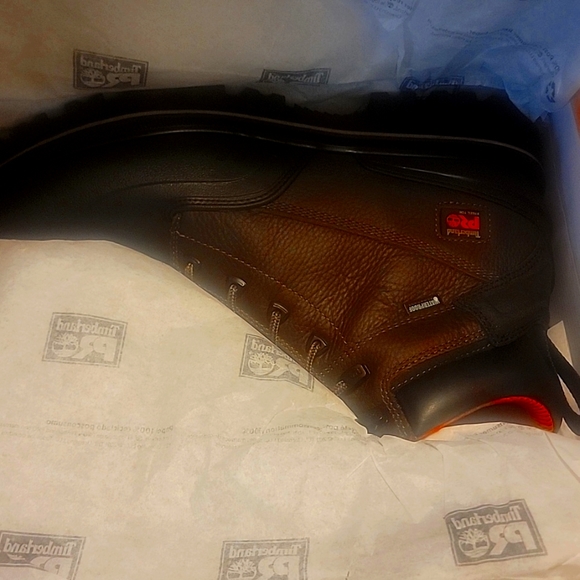 Timberland Pro waterproof boots - Picture 2 of 6